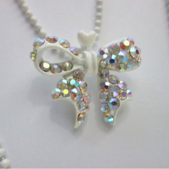 White Enameled Necklace with Bow Pendant & Iridescent AB Crystals. - Picture 2 of 7